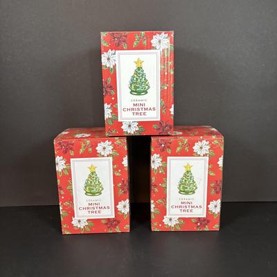 LOT 96: Collection of Ceramic Lighted Mini Christmas Trees, Ceramic Christmas Wreath and Holy Leaf Dish