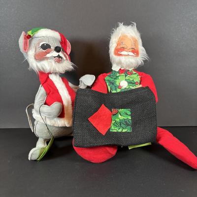 LOT 98: Large Sitting Annalee Santa with Bag and Santa Mouse