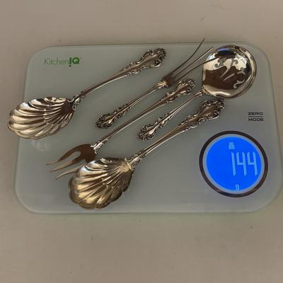 LOT:106: Reed and Barton Sterling Silver Flatware and Serving Set - Service of 12 plus Serving Pieces over 3,0000 Grams!