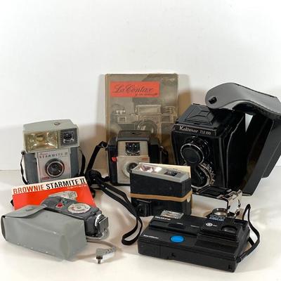 LOT 167: Vintage Camera / Equipment Collection - Kalimar, Brownie Starmite, Honeywell and More