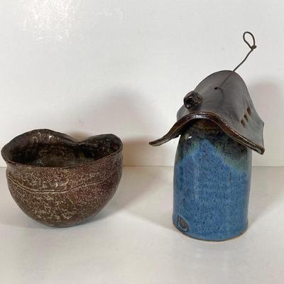 LOT 172: Pottery and Garden Collection - Mushroom Stakes, Birdhouse, Brass Frog and More