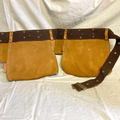 LOT 179: Bucket Boss Brand Gatemouth Jr Tool Bag, Craftsman Tool Belt, Pencil Holder, Ryobi Drill Bits