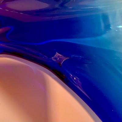 LOT:190: Beautiful Murano Blue Art Glass Bowl and 2 Tall Strombershyttan Crystal Vases