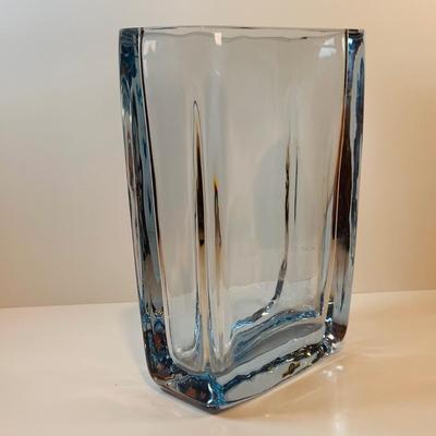 LOT:190: Beautiful Murano Blue Art Glass Bowl and 2 Tall Strombershyttan Crystal Vases