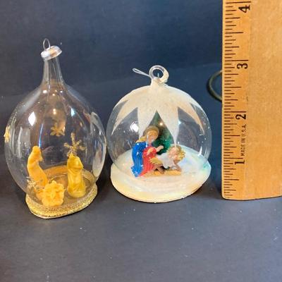 LOT:191: Vintage Ornaments Including De Carlini Angel, Clown and Mouse. Art Glass Teadrop Ornament, Resl Lenz Pear Shaped Ornament and More