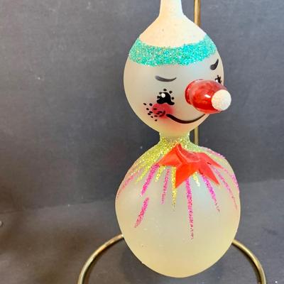 LOT:191: Vintage Ornaments Including De Carlini Angel, Clown and Mouse. Art Glass Teadrop Ornament, Resl Lenz Pear Shaped Ornament and More