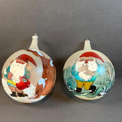LOT 193: Hand Painted Christmas Bulbs by De Carlini and More