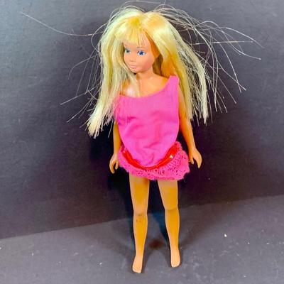 LOT 198: Vintage Skipper Doll Case Loaded with 60's Clothing for Ken, Skipper, Francie and Barbie, and a Ken (1966) Barbie (1967)...