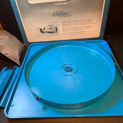 LOT:201: Vintage Scrabble Deluxe Edition with Turntable Base and a Box of Dominos