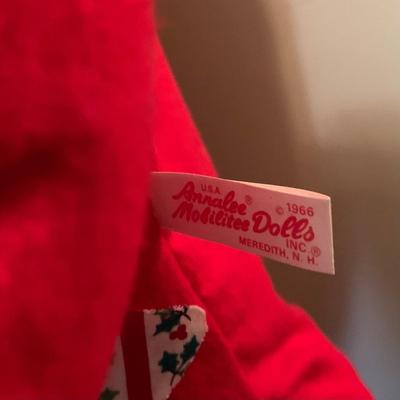 LOT 204: Extra Large Annalee Mr and Mrs Claus Dolls