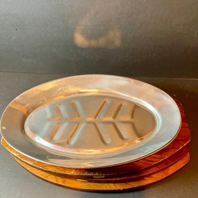 LOT:207 Set of 8 Raffiaware Cups, Aluminum Ice Bucket and Aluminum Steak Platter with Wood Base