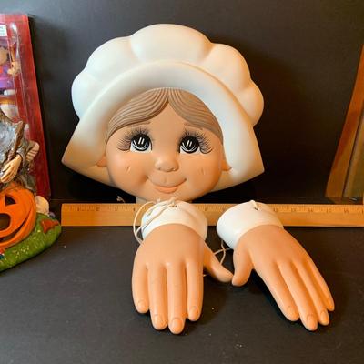 LOT 208: Autumn Decor Featuring Ceramic Pilgrim Head and Hands, Lefton Witch on Pumpkin Lighted Figure, Peanuts Halloween Figures, Salt...