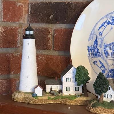 Lighthouse Figurine Display Celebrating The Beauty & Picturesque Views of Coastal South Carolina
