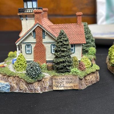 Lighthouse Figurine Display Celebrating The Beauty & Picturesque Views of Coastal South Carolina