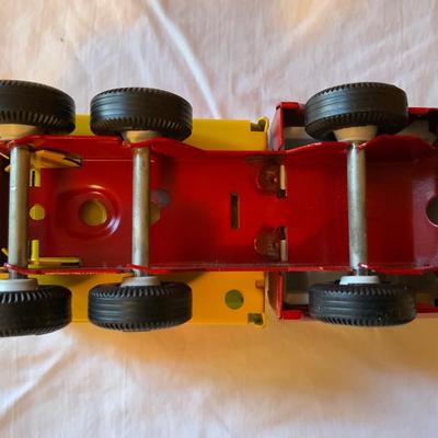 Lot of Vintage Tonka Trucks