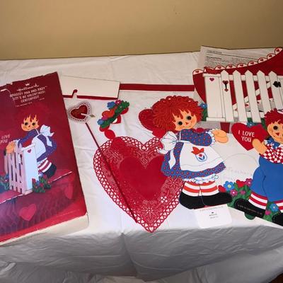 Lot of Vintage Hallmark Centerpiece Decorations