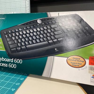 Bellingham router and Logitech keyboard