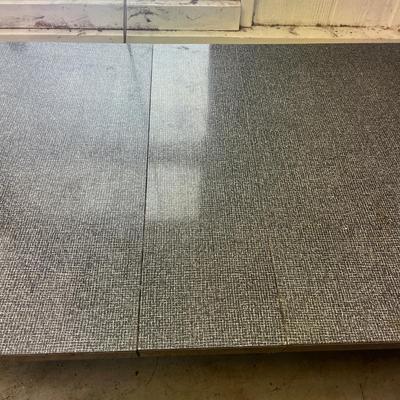 Retro Formica Top Table (B2-MG)