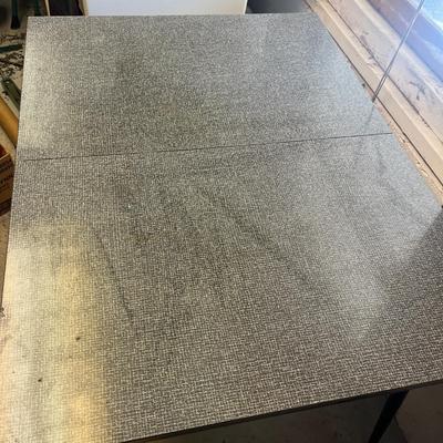 Retro Formica Top Table (B2-MG)