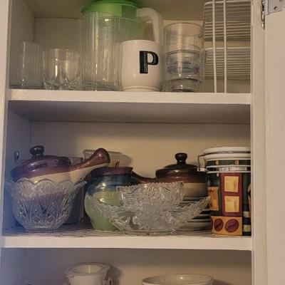 Misc kitchenware, bowls, glasses