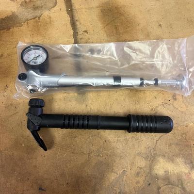 Kryptonite Bicycle Lock, Fox Aluminum Air Pump & More Bike Items (B2-MG)