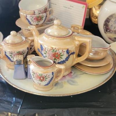 Tea set, tea pot, Sunbeam fry pan