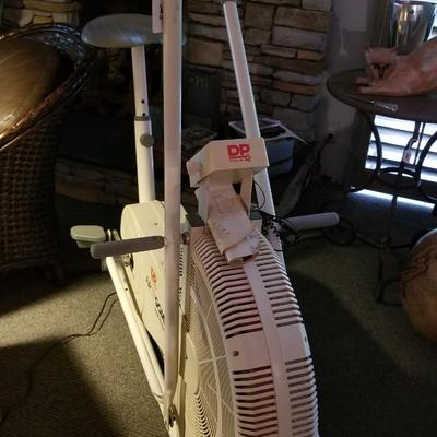 DP Airgometer Exercise Bike