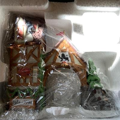 Lot of Department 56 Heritage Village Collection