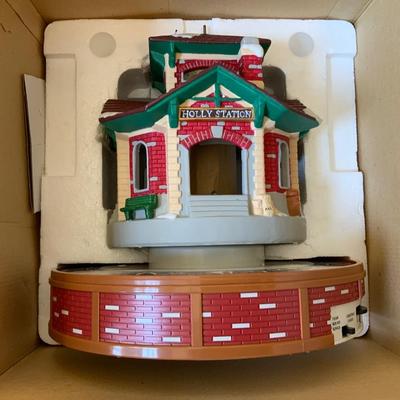 Another Original Mr. Christmas Holiday in Motion Peace