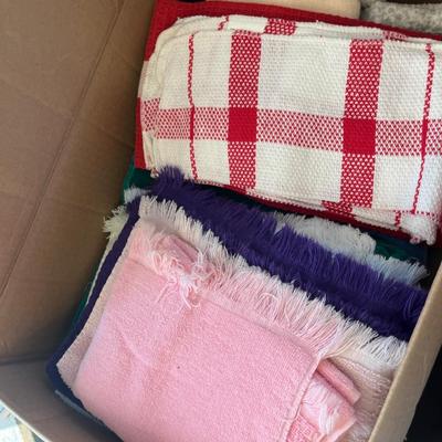 Kitchen & bath towels