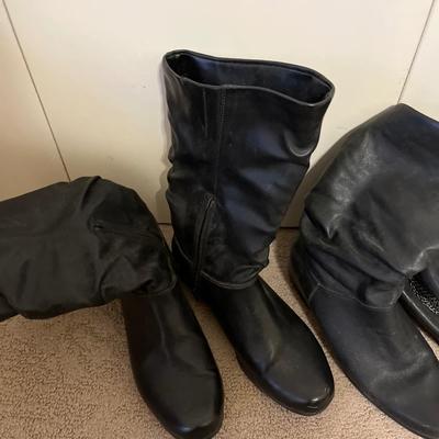 Three black boots -size 8