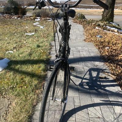 Jamis Commuter 3.0 Hybrid Bicycle