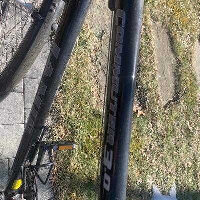 Jamis Commuter 3.0 Hybrid Bicycle
