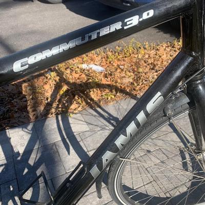 Jamis Commuter 3.0 Hybrid Bicycle