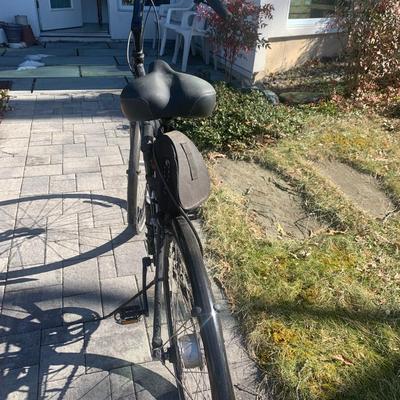 Jamis Commuter 3.0 Hybrid Bicycle