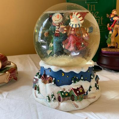 Lot of Vintage Christmas Items including a Snow Globe