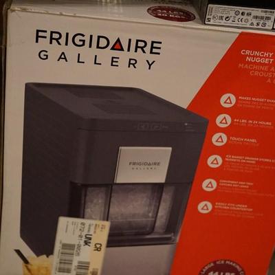 FRIGIDAIRE GALLERY ICE MAKER
