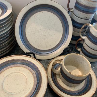 Tagiri Horizon Pottery Set