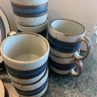 Tagiri Horizon Pottery Set