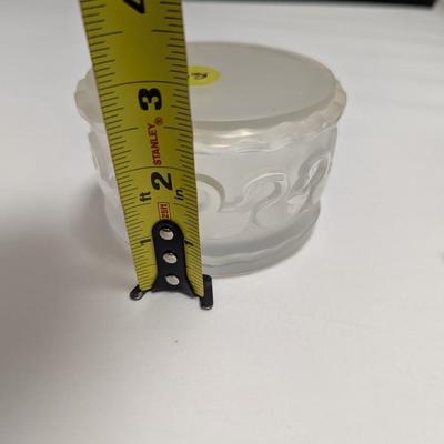 Lalique Swan Powder Bowl & Lid Signed #38 (DR)