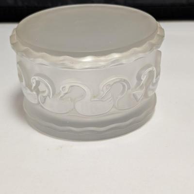 Lalique Swan Powder Bowl & Lid Signed #38 (DR)