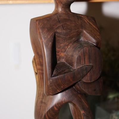 INTERESTING HAND CARVED OF WOODEN FIGURE IN ABSTRACT