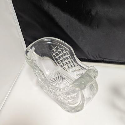 Glass Sleigh Dome & Crystal Vase #40 (DR)