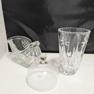 Glass Sleigh Dome & Crystal Vase #40 (DR)