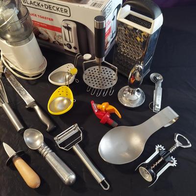 Black & Decker Toaster and More (K-BBL)
