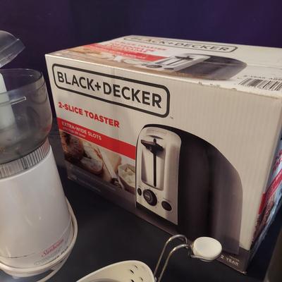 Black & Decker Toaster and More (K-BBL)