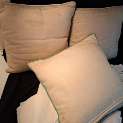 Collection of Hand-Embroidered Crewel Pillows & Linens (BD-SD)