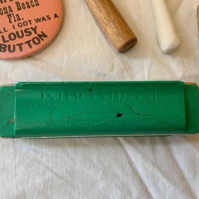 Lot of Misc Vintage items including Buttons