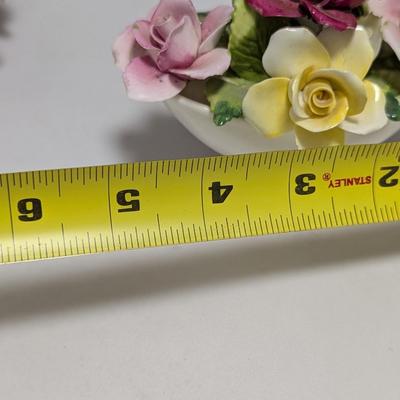 Fine Bone China Crown Staffordshire Flower Arrangement & English Flower Arrangement (DR)