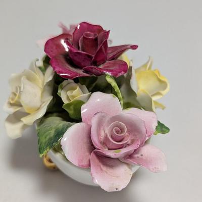 Fine Bone China Crown Staffordshire Flower Arrangement & English Flower Arrangement (DR)